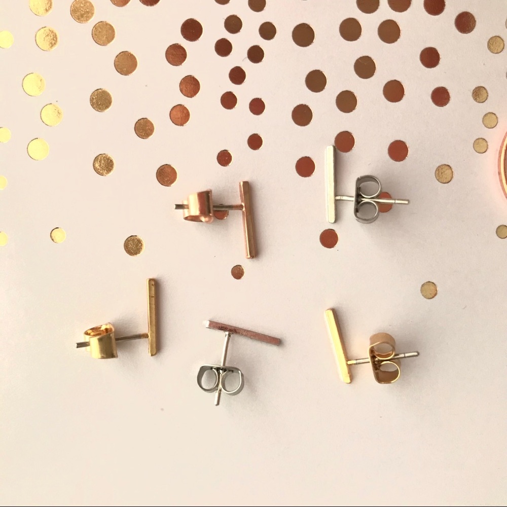 SALEMadewell Mix and Match Bar Stud Earrings - Picture 4 of 5